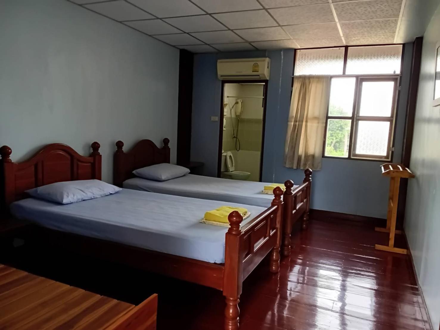 Baan Lotus Guest House 프라 나콘 시 아유타야 외부 사진