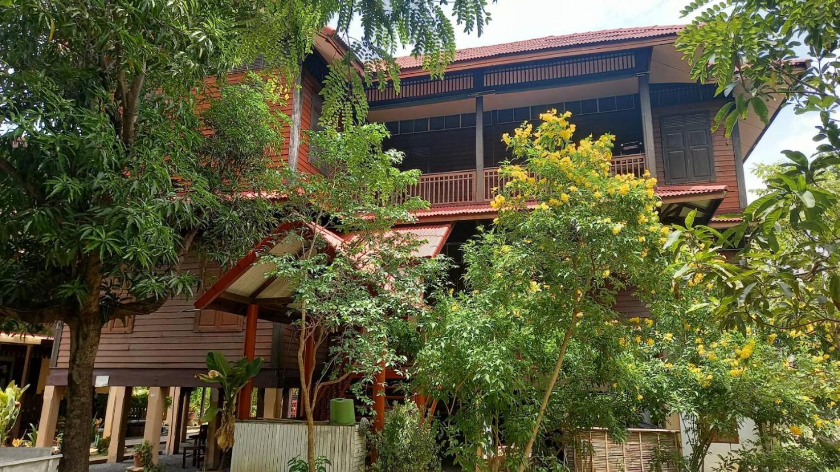 Baan Lotus Guest House 프라 나콘 시 아유타야 외부 사진